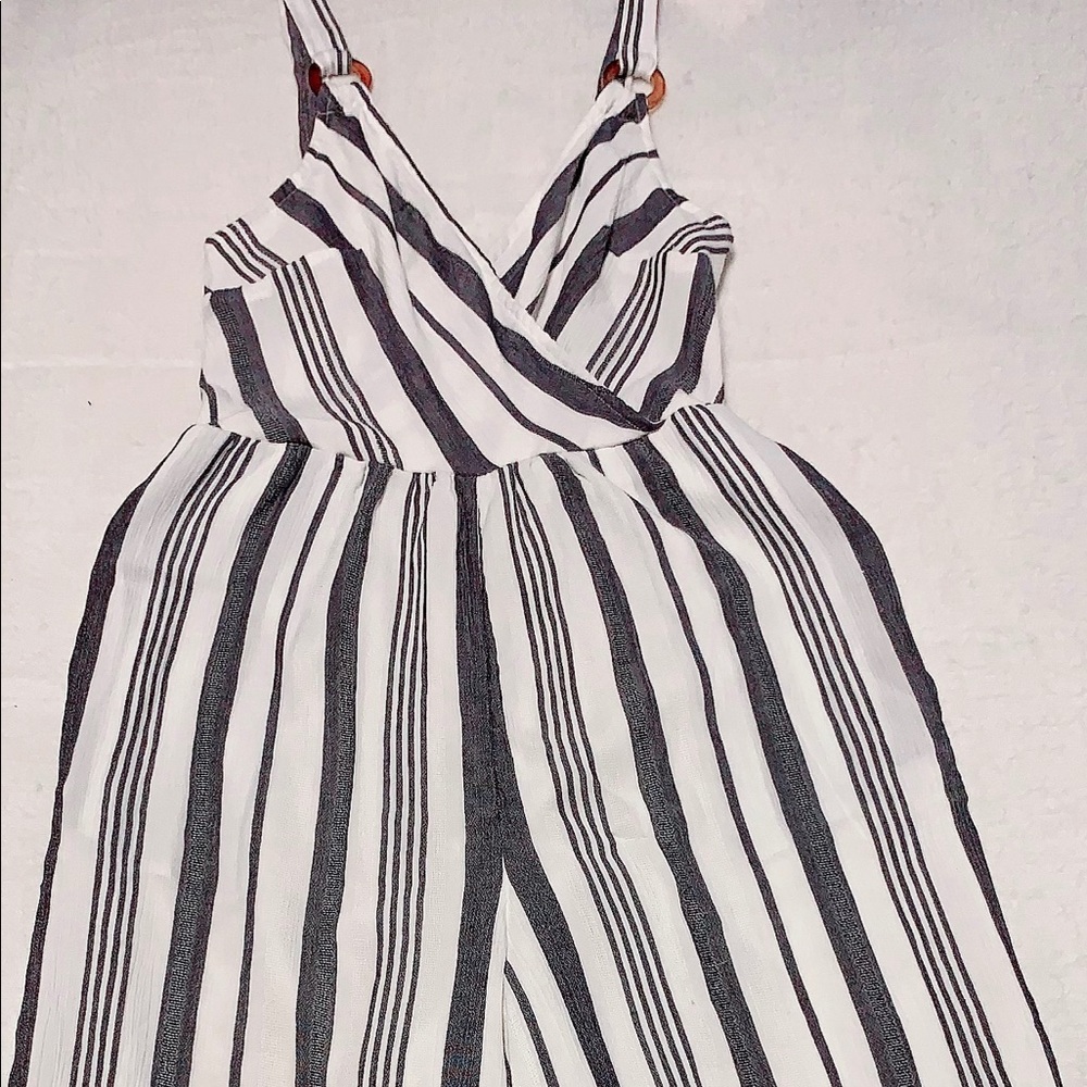 Brand new America Eagle jumpsuit